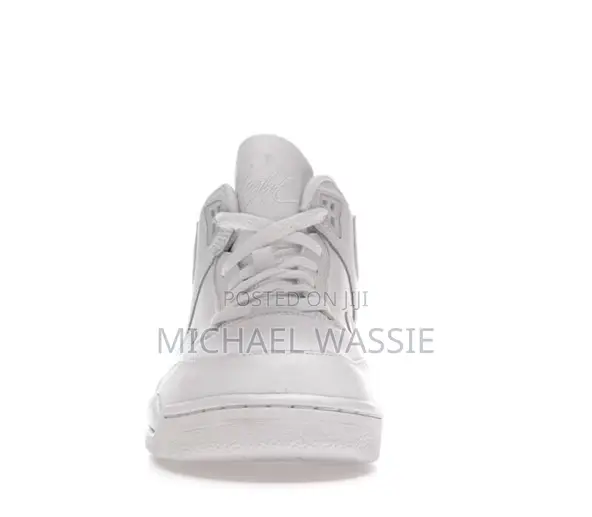 Nike Flight Legacy