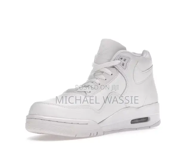 Nike Flight Legacy