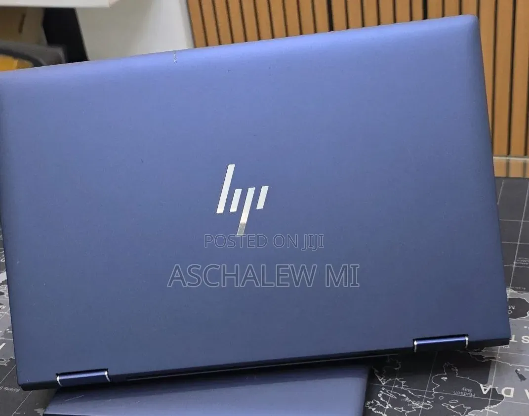New Laptop HP Dragonfly G2 16GB Intel Core i7 SSD 512GB