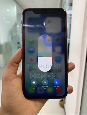 Apple iPhone 11 64 GB Red