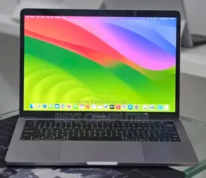 New Laptop Apple MacBook Pro 2020 M1 16GB Apple M1 SSD 512GB