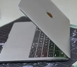 New Laptop Apple MacBook Pro 2020 M1 16GB Apple M1 SSD 512GB