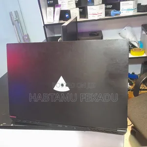 Laptop 16GB Intel Core i7 SSD 512GB