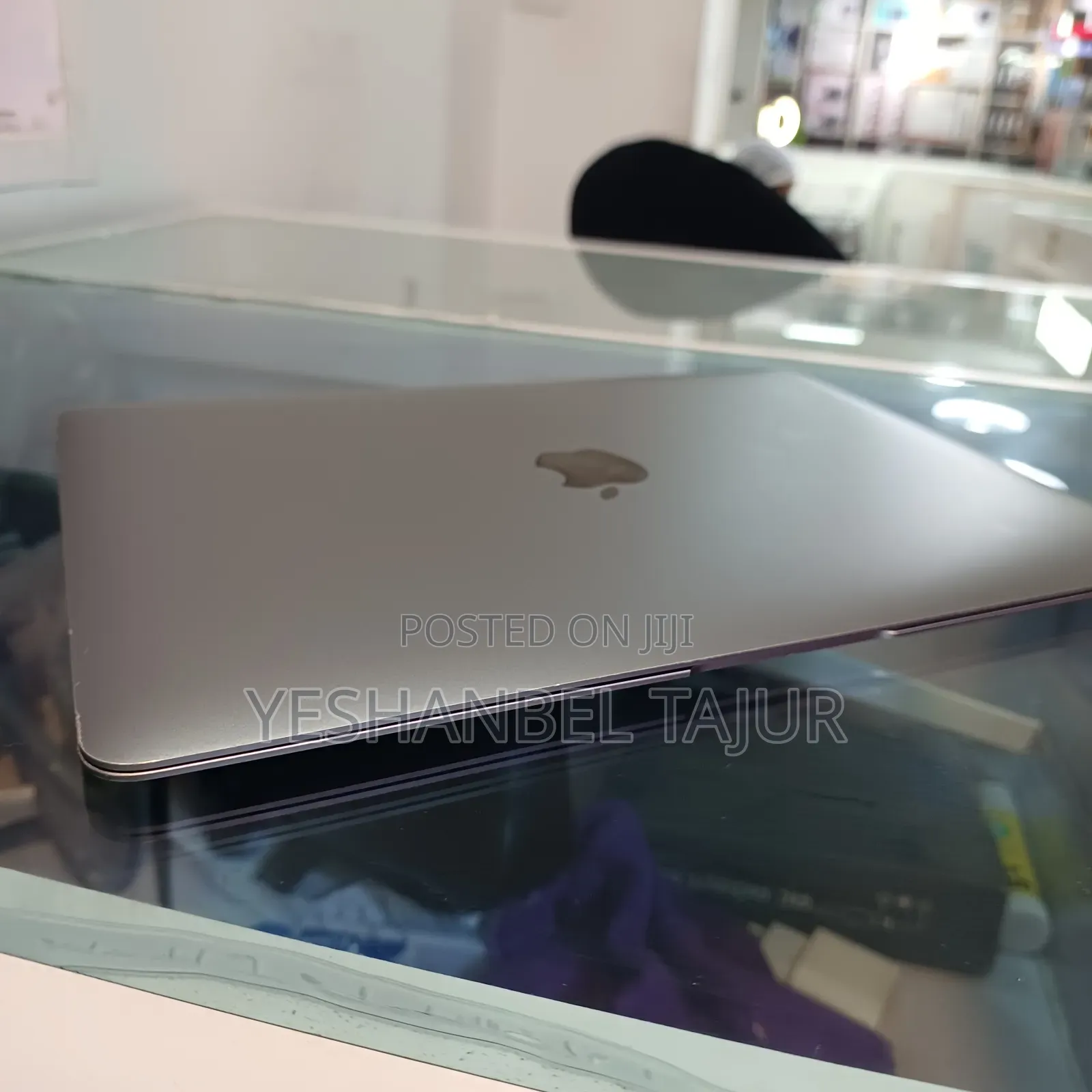 New Laptop Apple MacBook 8GB Intel Core M SSD 256GB