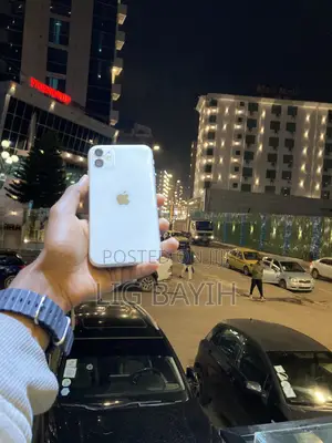 Apple iPhone 11 64 GB White