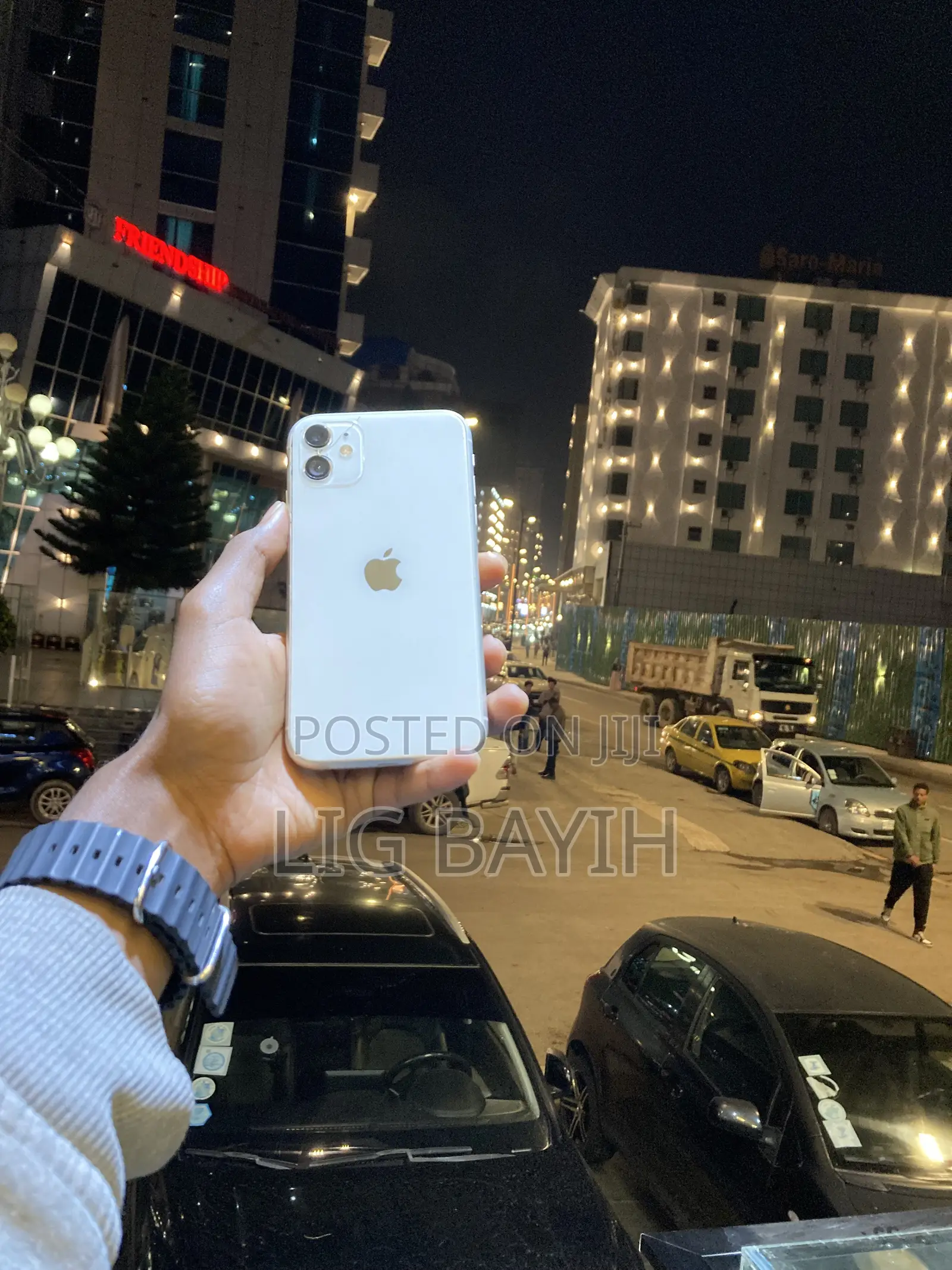 Apple iPhone 11 64 GB White