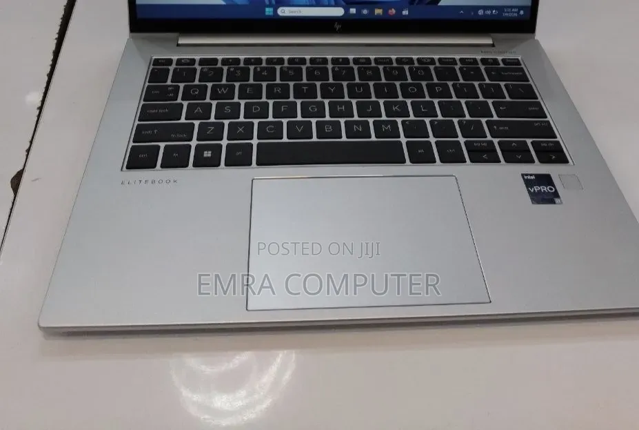 New Laptop HP EliteBook 840 G10 16GB Intel Core i7 SSD 512GB