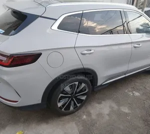 New BYD Song Plus 2025 Gold