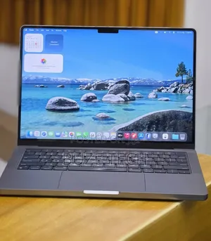 New Laptop Apple MacBook Pro 2021 M1 32GB Apple M1 Pro SSD 512GB