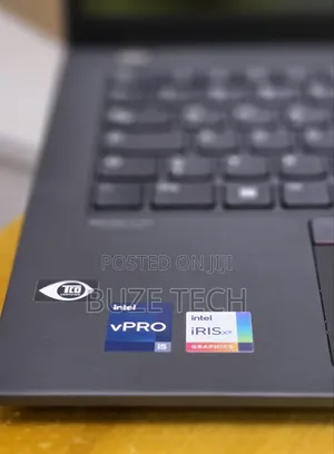 New Laptop Lenovo ThinkPad T14 G3 16GB Intel Core i5 SSD 512GB