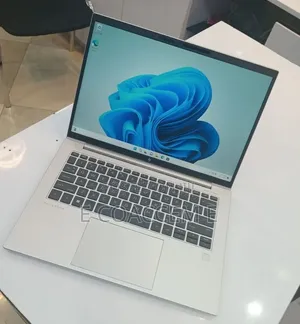 New Laptop HP 16GB Intel Core i7 SSD 512GB