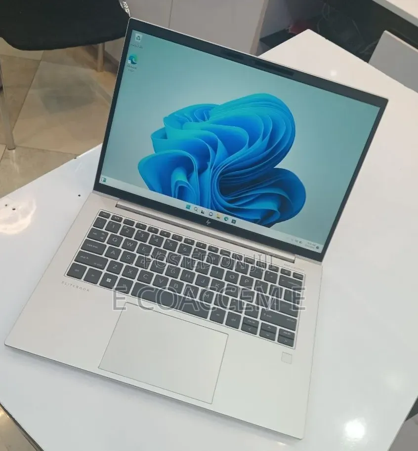 New Laptop HP 16GB Intel Core i7 SSD 512GB