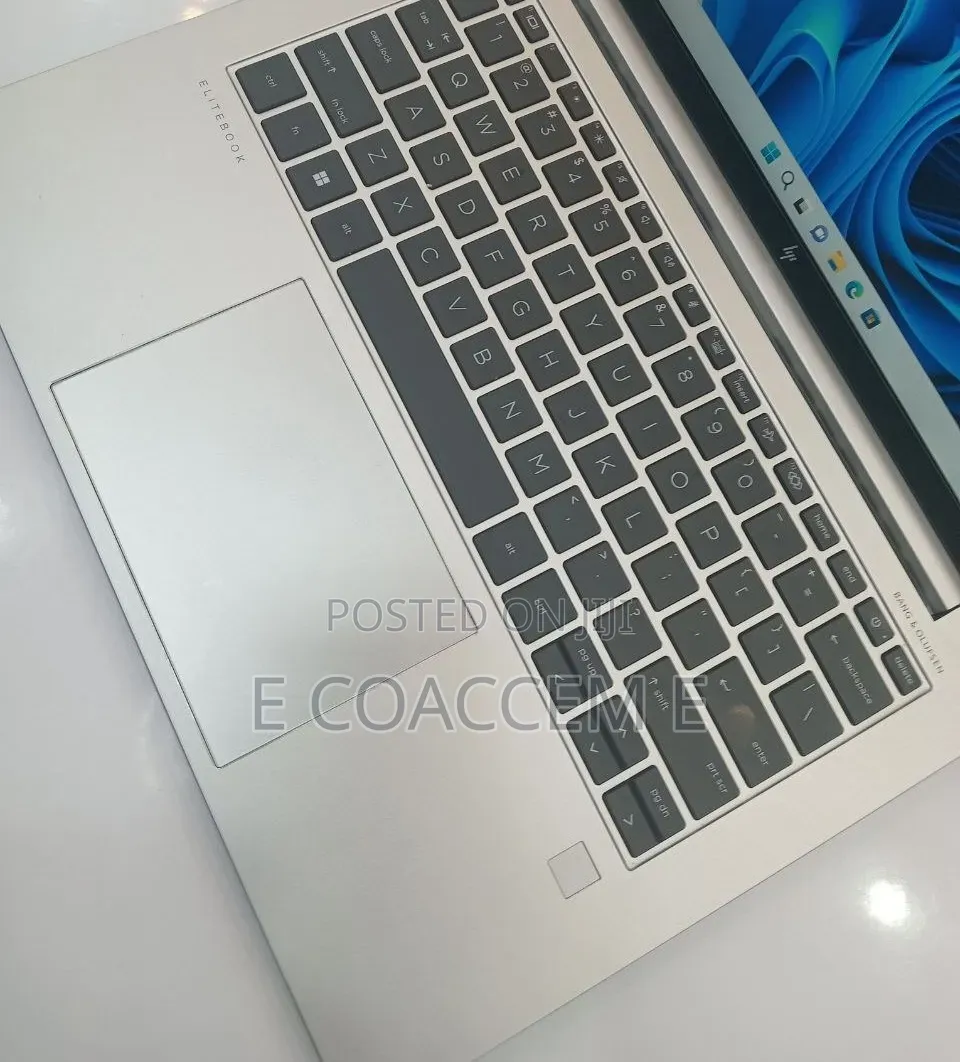 New Laptop HP 16GB Intel Core i7 SSD 512GB