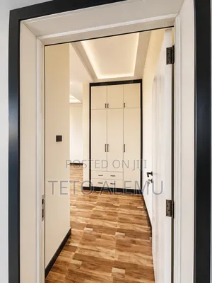 8bdrm House in 🏡 ለሽያጭ የቀረበ ልዩ የቅንጡ, Bole for sale