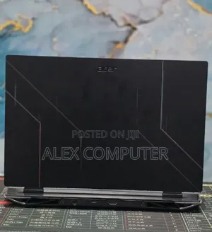 New Laptop Acer Nitro V 15 16GB Intel Core i9 SSD 512GB