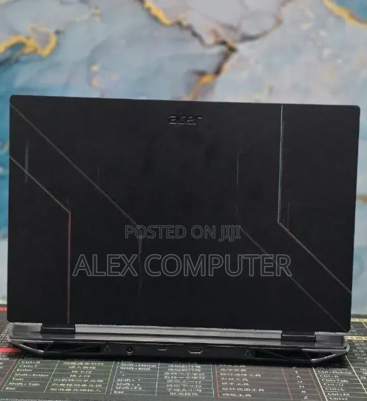 New Laptop Acer Nitro V 15 16GB Intel Core i9 SSD 512GB