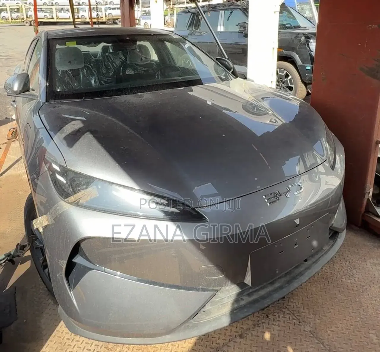 New BYD E2 43 kWh 94 hp FWD 2025 Gray