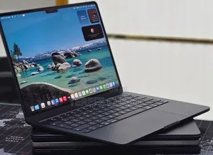 New Laptop Apple MacBook Air 2025 M4 16GB Apple M4 SSD 256GB