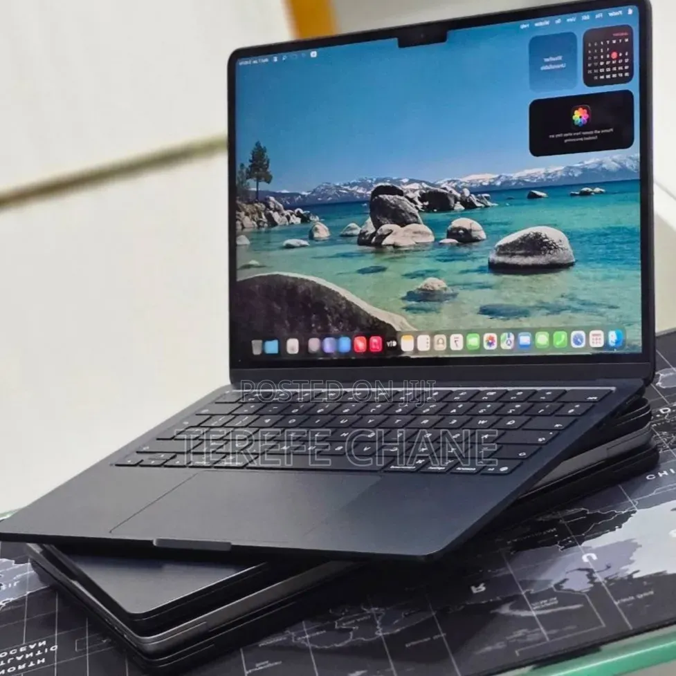 New Laptop Apple MacBook Air 2025 M4 16GB Apple M4 SSD 256GB