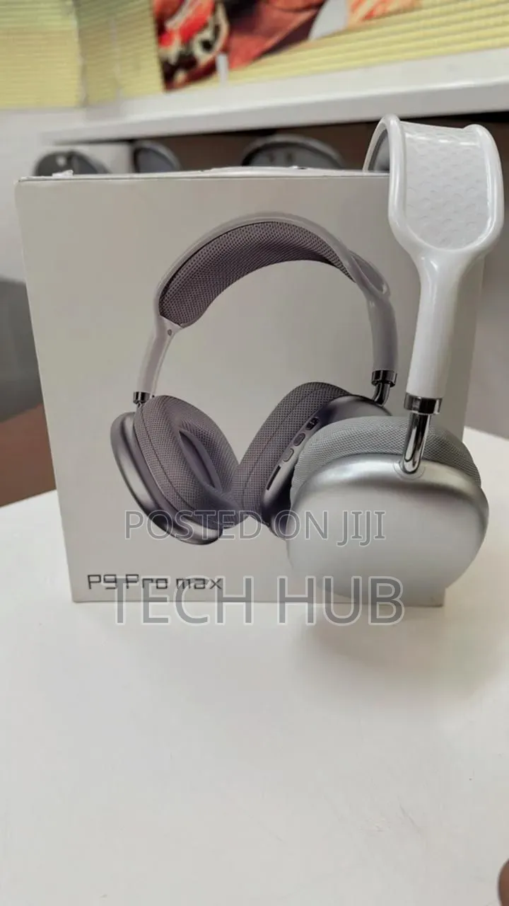 P9 Headset | Urban Wireless Audio With a Sleek Signature Look
