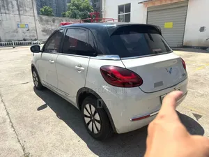 Wuling Bingo 2025 White