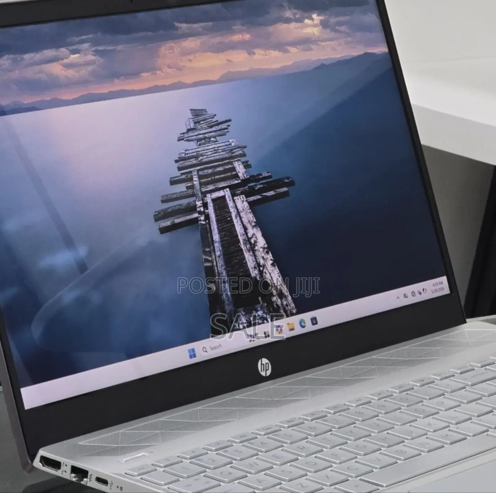 New Laptop HP Pavilion 15 16GB Intel Core i7 SSD 256GB