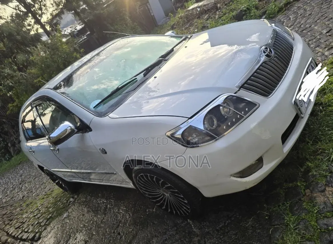 Toyota Corolla 2007 White