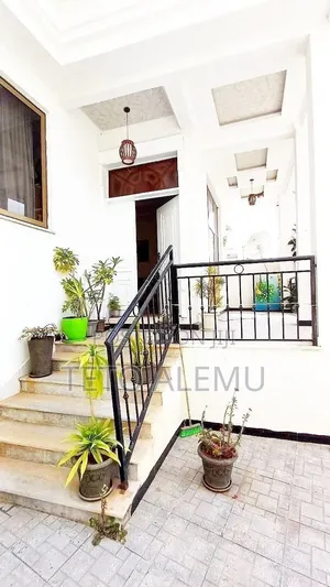 3bdrm Villa in 🏡🔥 ለሽያጭ | በጣም ዘመናዊ, Bole for sale