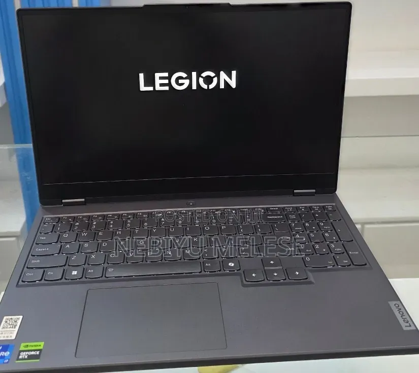 New Laptop Lenovo Legion 5 24GB Intel Core i7 SSD 1T