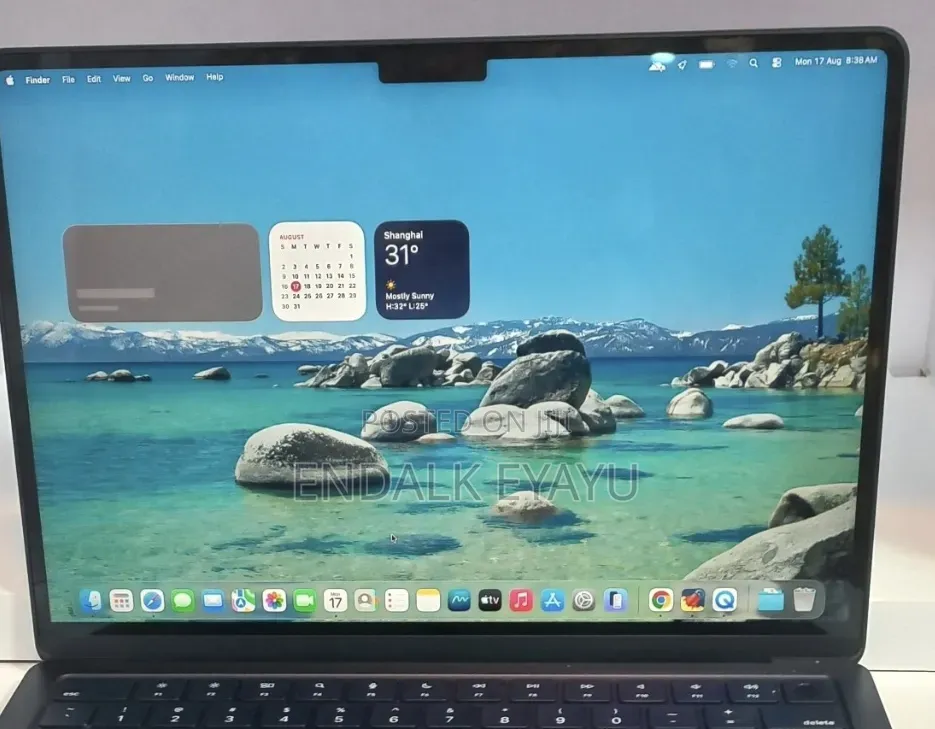 New Laptop Apple MacBook Air 2022 M2 8GB Apple M2 SSD 256GB