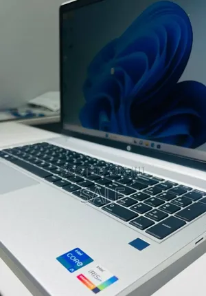 New Laptop HP ProBook 450 G8 16GB Intel Core i5 SSD 512GB