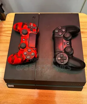 የPS4 FAT ልዩ ቅናሽ – 2 Original Joystick እና Games