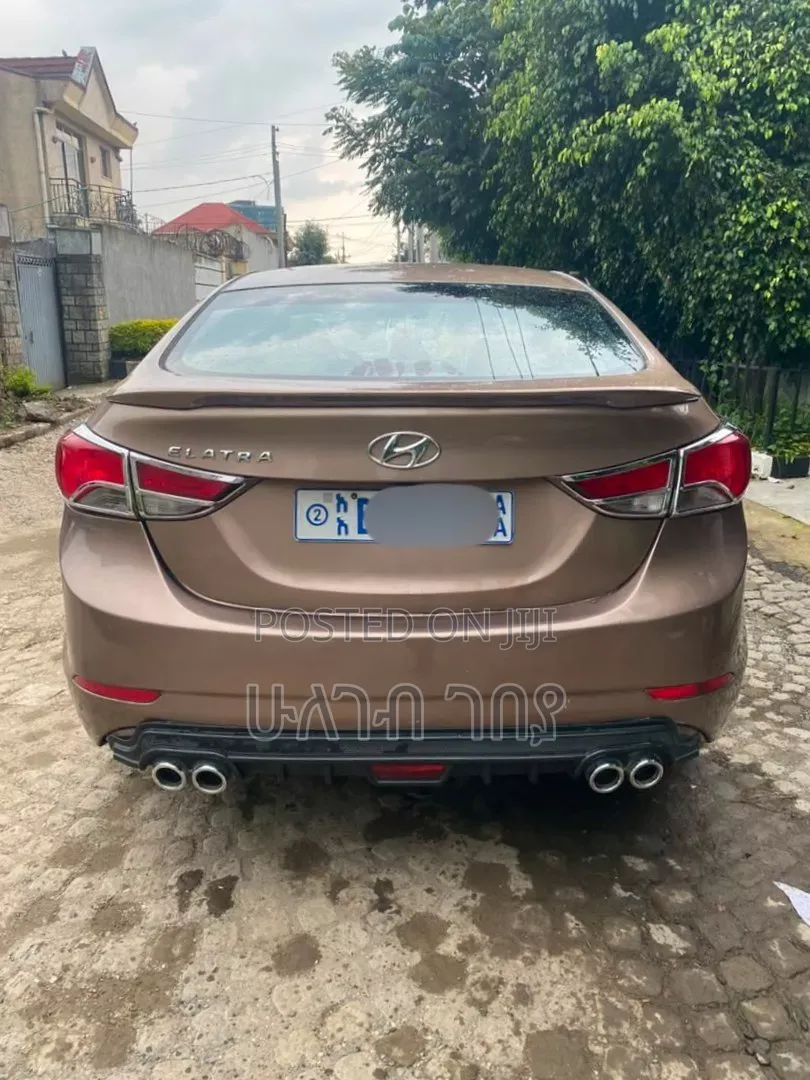 BYD Yuan Up 2025 Gray