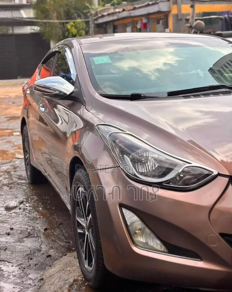 BYD Yuan Up 2025 Gray