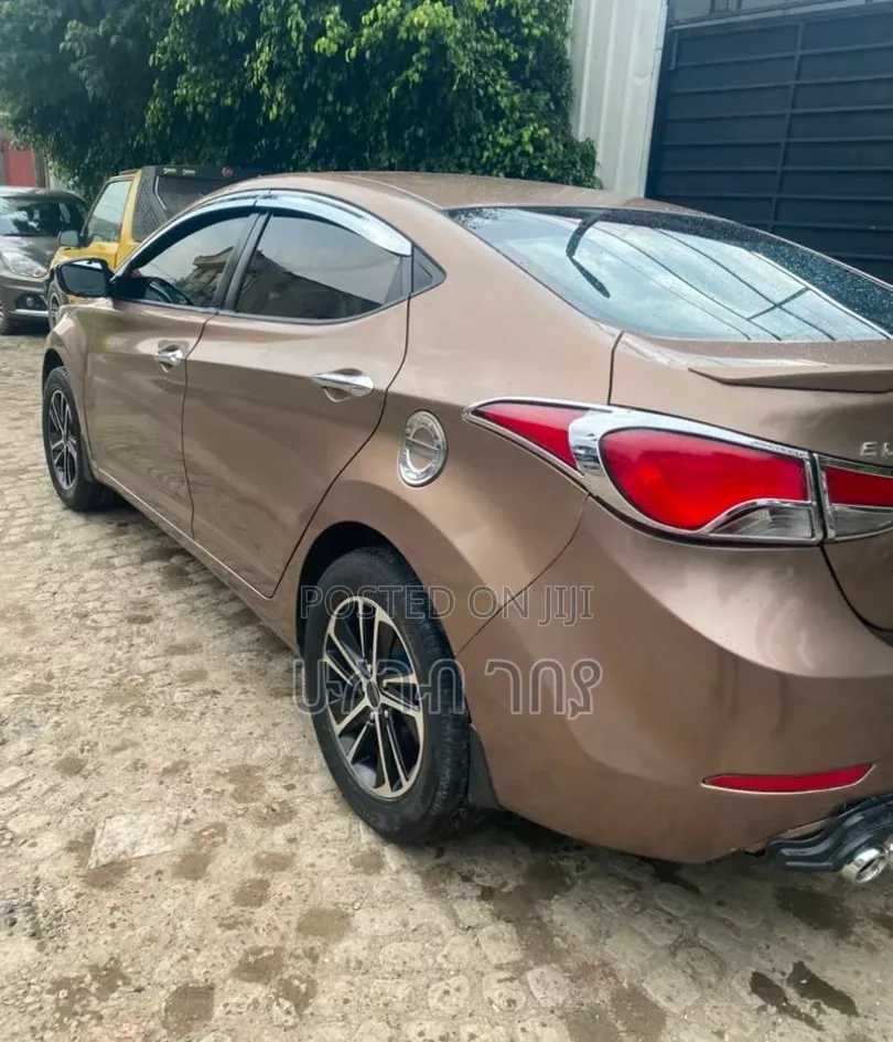 BYD Yuan Up 2025 Gray