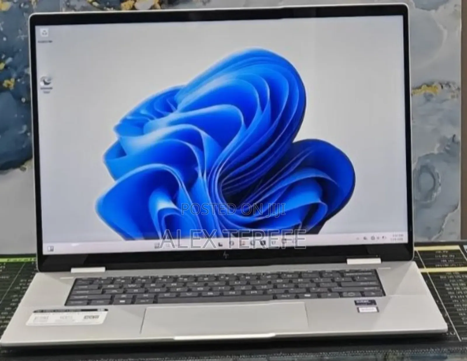 New Laptop HP Envy x360 16GB Intel Core Ultra 7 SSD 1T