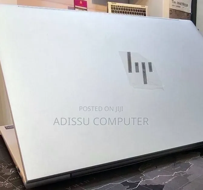 New Laptop HP EliteBook 840 G10 16GB Intel Core i7 SSD 512GB