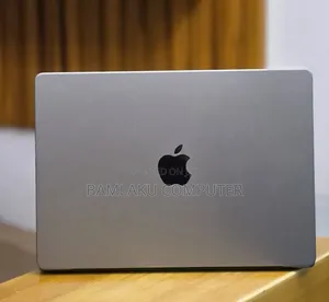 New Laptop Apple MacBook Pro 2021 M1 32GB Apple M1 Pro SSD 512GB