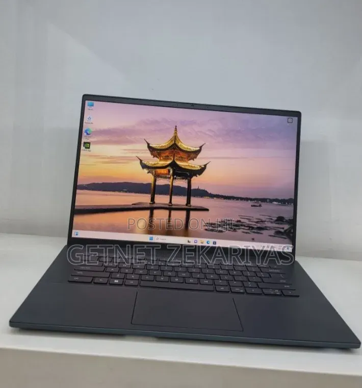 New Laptop Dell Inspiron 15 16GB Intel Core i5 SSD 512GB