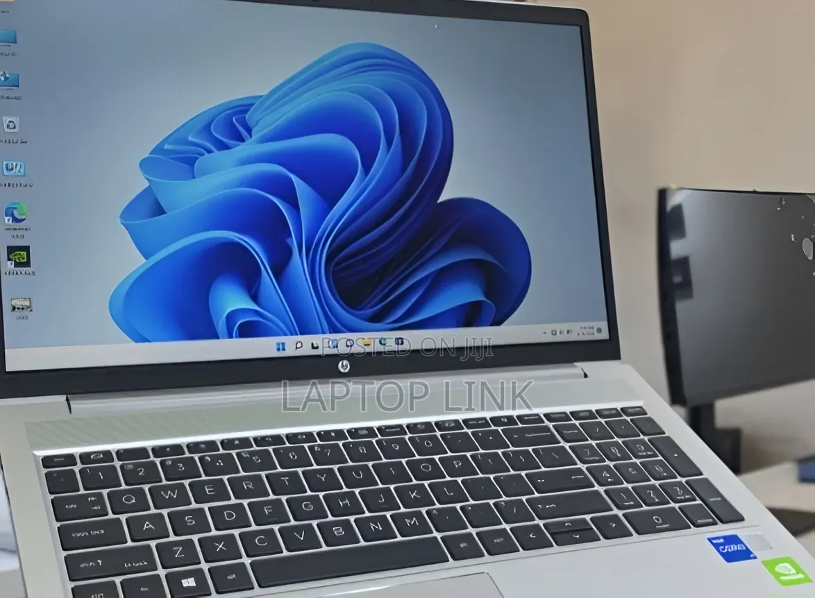 New Laptop HP ProBook 450 G8 16GB Intel Core i7 SSD 512GB
