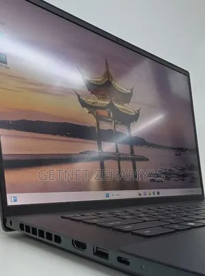 New Laptop Dell Inspiron 15 16GB Intel Core i7 SSD 512GB