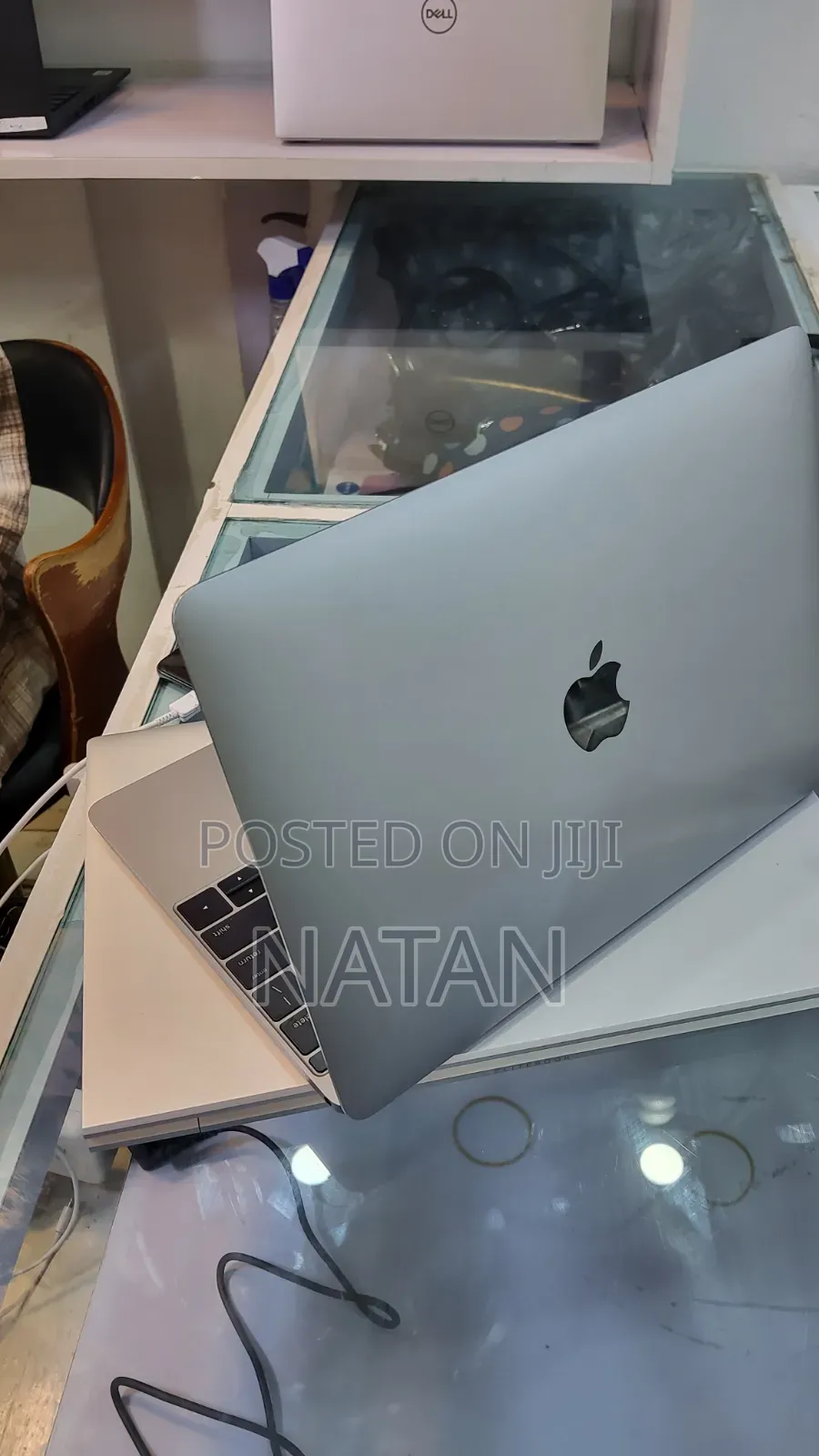 New Laptop Apple MacBook 2015 8GB Intel Core M SSD 256GB