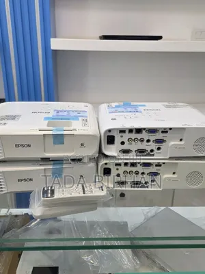 Brand New EPSON ProjectorModel X49 EpsonBrightness:.