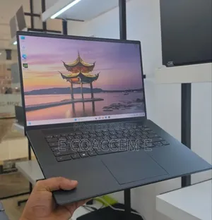 New Laptop Dell 16GB Intel Core i7 SSD 512GB