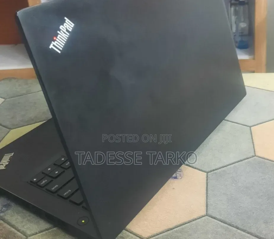 New Laptop Lenovo ThinkPad T470s 8GB Intel Core i5 SSD 256GB