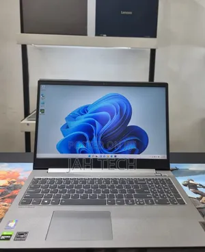 New Laptop Lenovo ThinkBook 15 16GB Intel Core i5 SSD 512GB