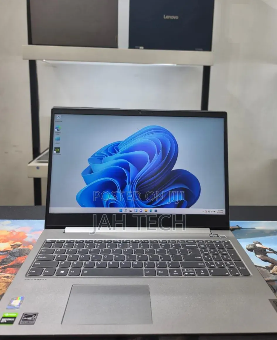 New Laptop Lenovo ThinkBook 15 16GB Intel Core i5 SSD 512GB