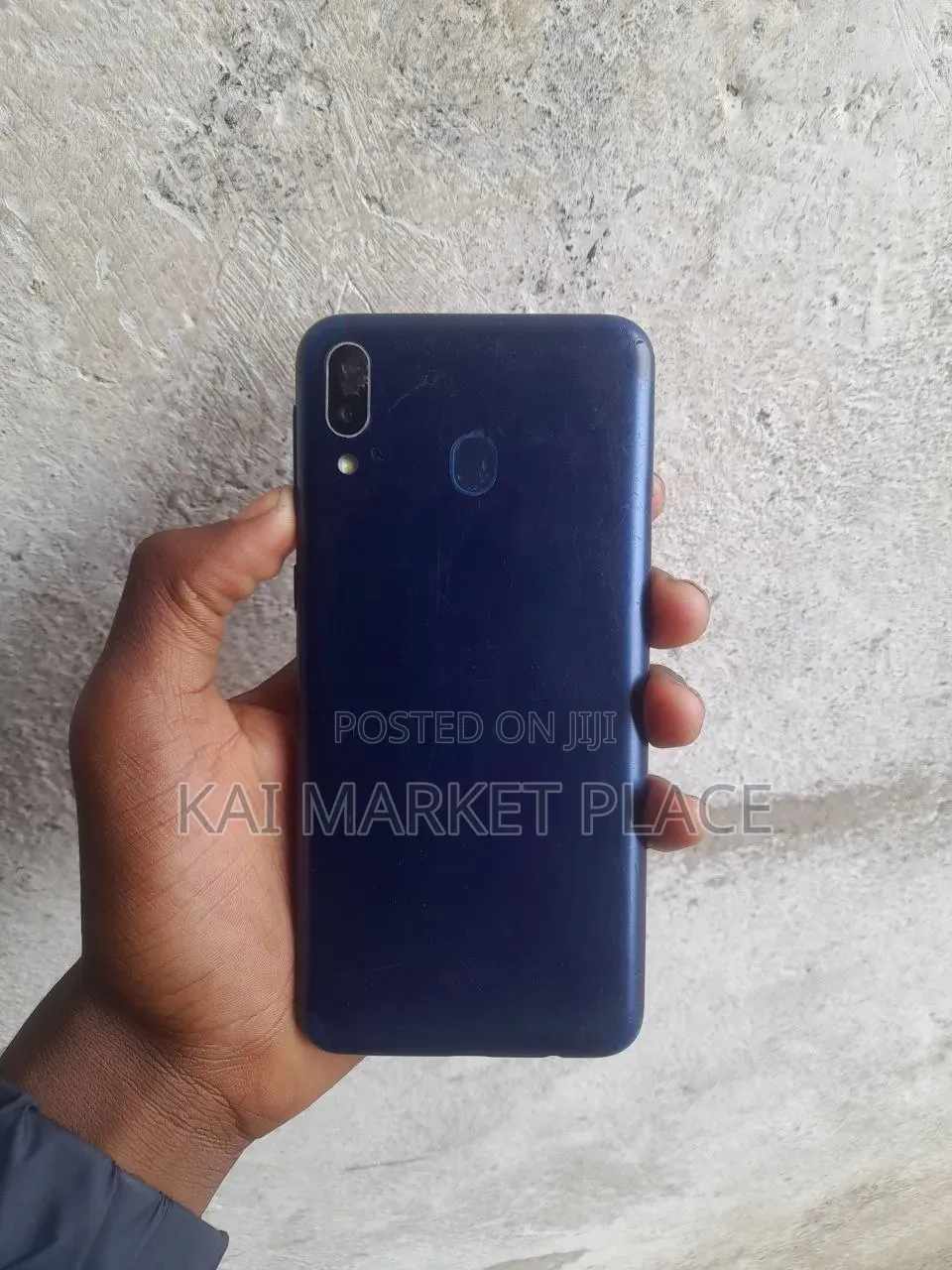 Samsung Galaxy M20 64 GB