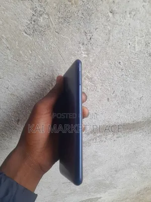 Samsung Galaxy M20 64 GB