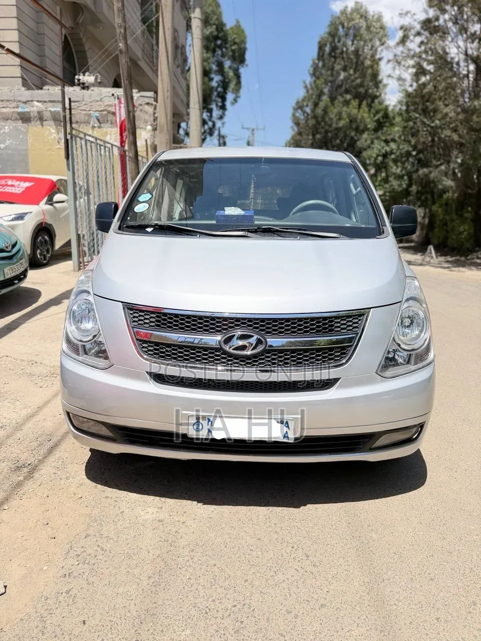 Hyundai H200 2008 Silver